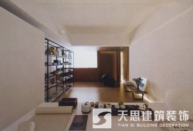 <a href=http://m.jxcywmo.cn/ target=_blank class=infotextkey>合肥辦公室裝修</a>側(cè)面書架